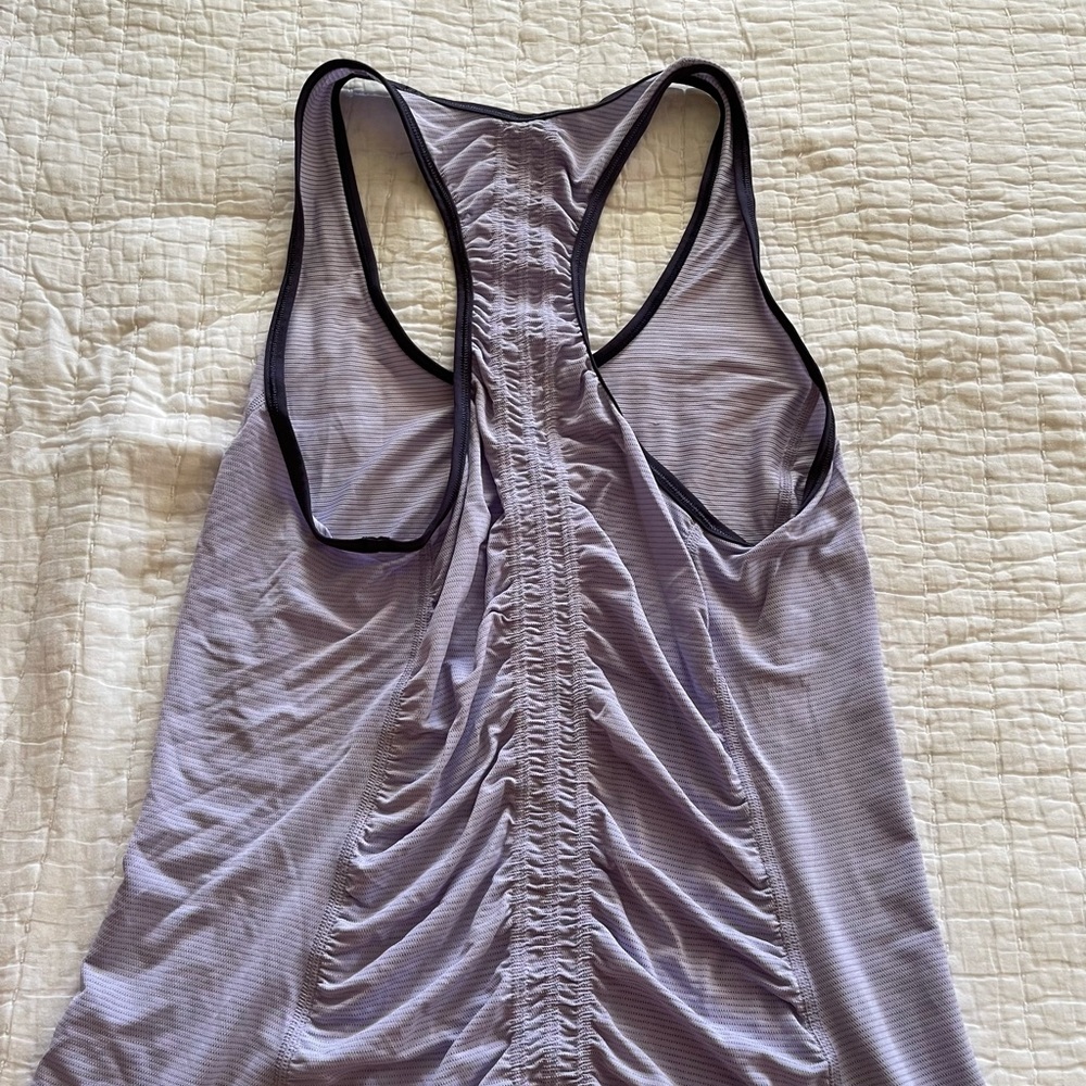 Lululemon tank - Picture 3 of 3